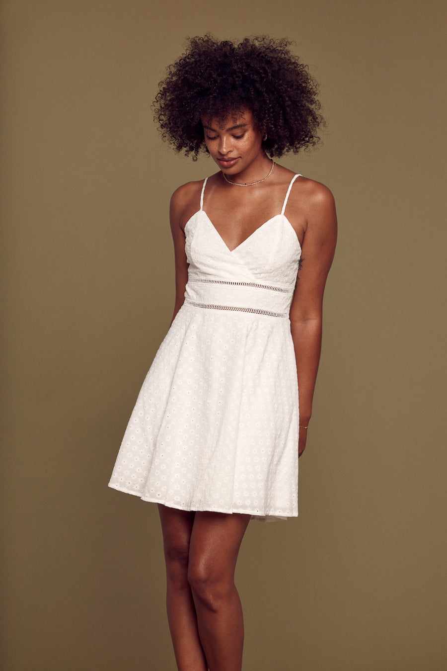 White Floral Eyelet Dress – Trixxi Clothing