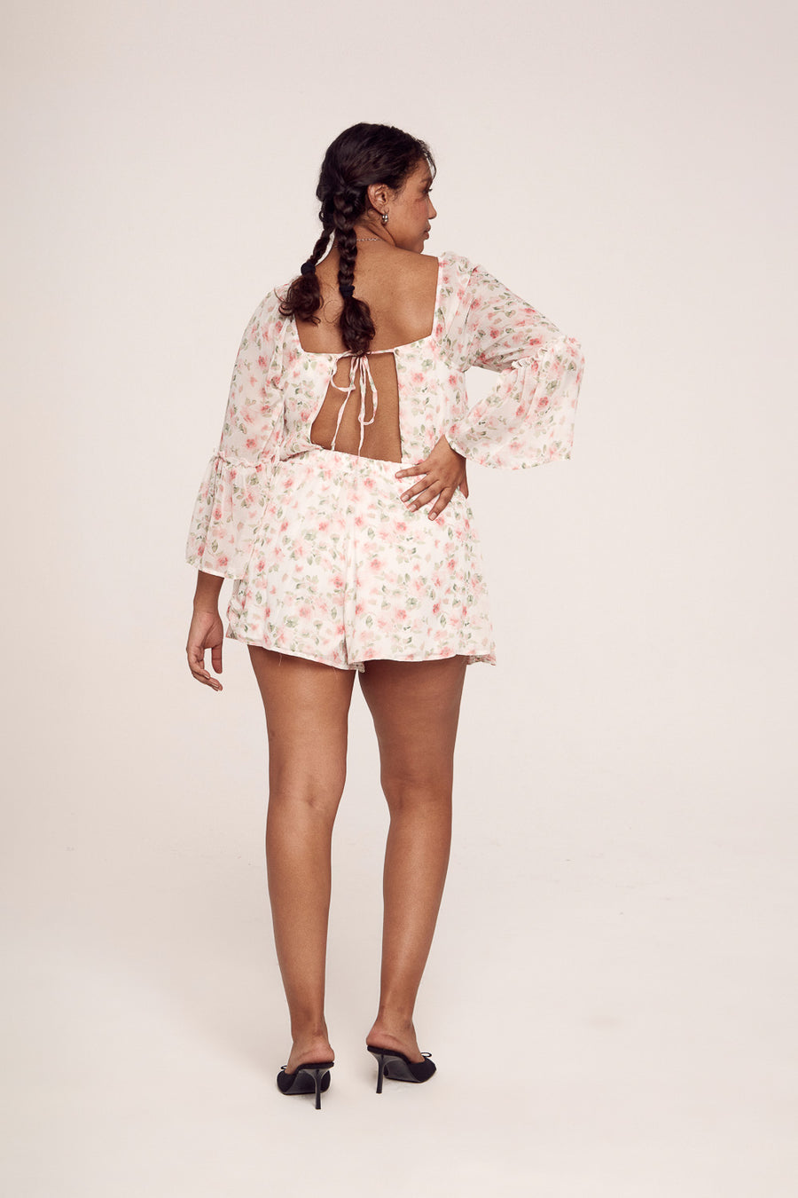 Ivory Floral Long Sleeve Romper - Trixxi Clothing